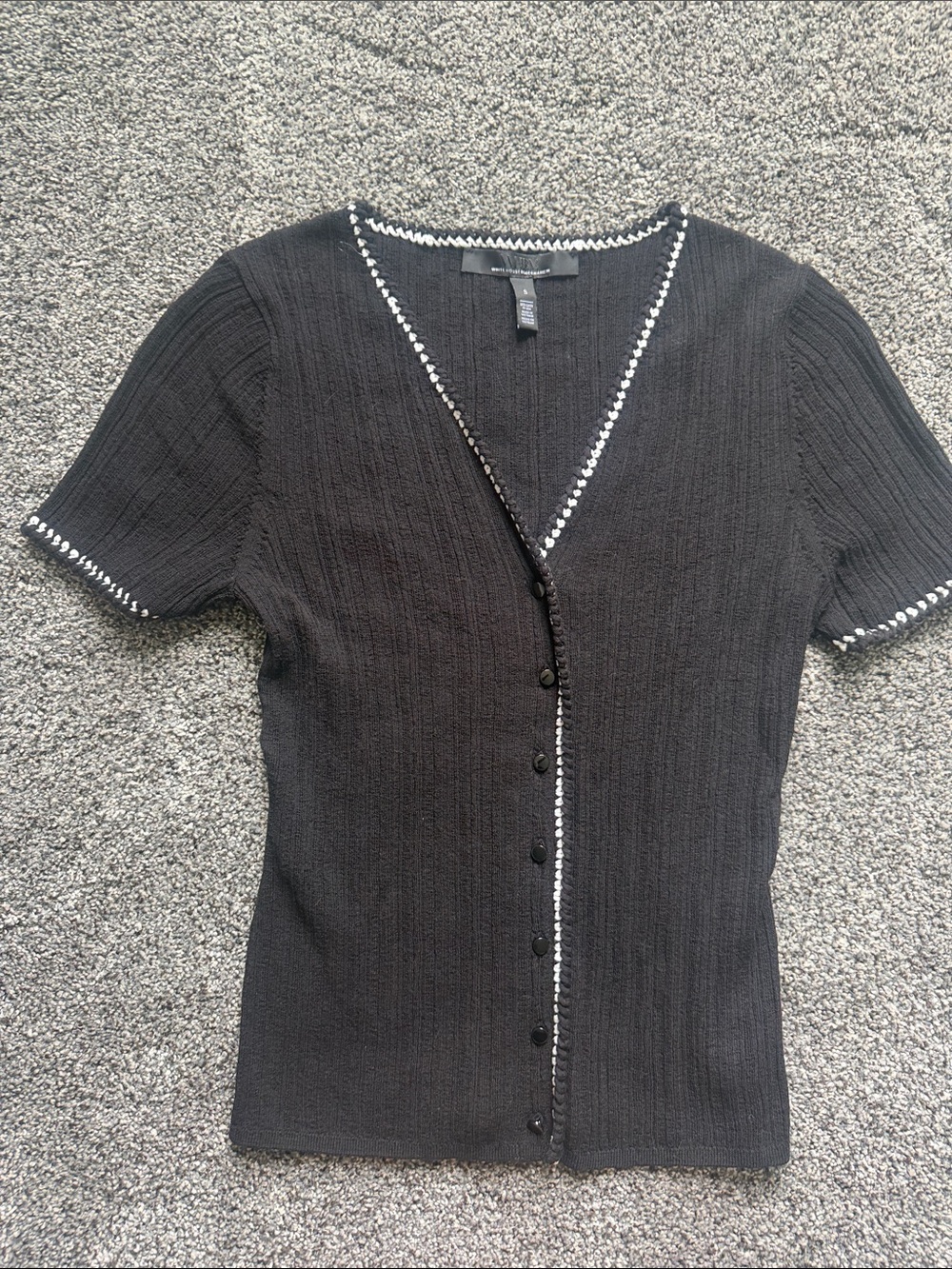 White House Black Market Black Knit Top with White Trim Size Small